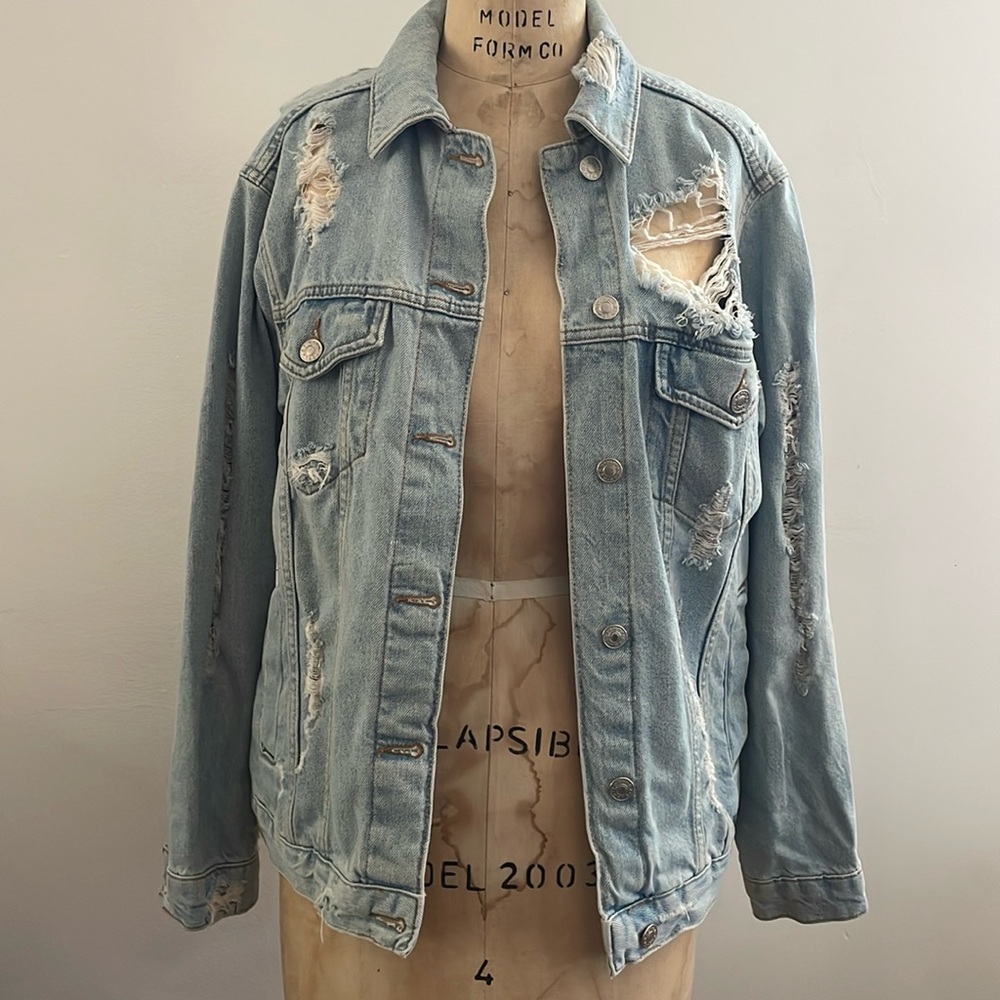 TOPSHOP MOTO Distressed Jean Jacket Size 2